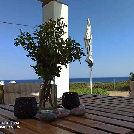 Sea Breeze Villa Lakhania