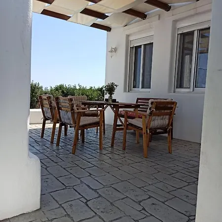 Sea Breeze Villa Lakhania