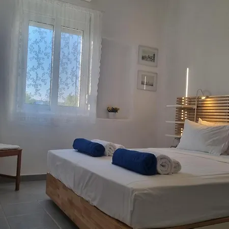Sea Breeze Villa *